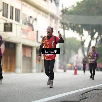 Runner Photo 5873318
