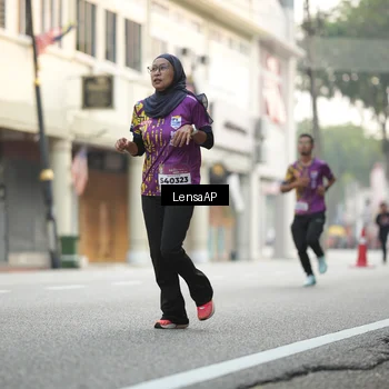 Runner Photo 5873355