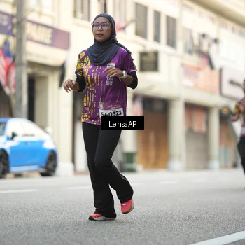 Runner Photo 5873356