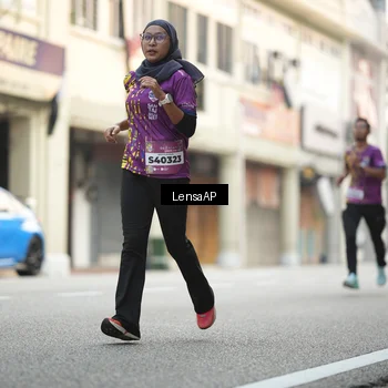 Runner Photo 5873361