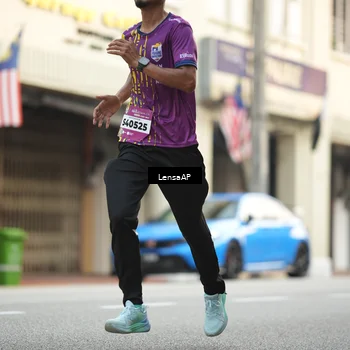 Runner Photo 5873392