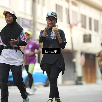 Runner Photo 5873423