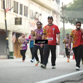 Runner Photo 5873433