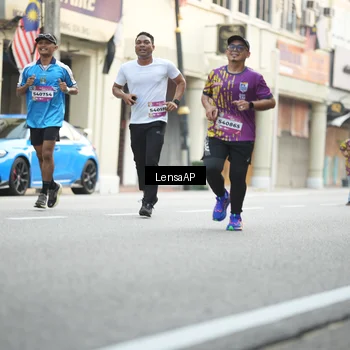Runner Photo 5873490
