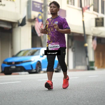Runner Photo 5873523