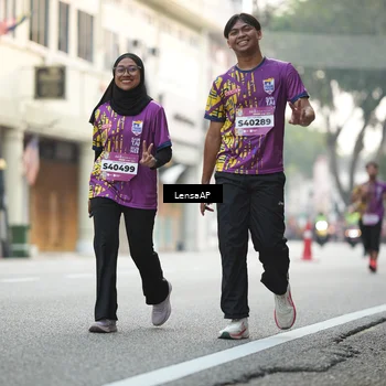 Runner Photo 5873524