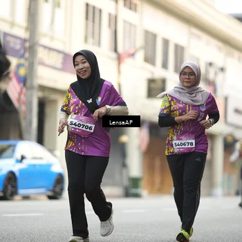 Runner Photo 5873544