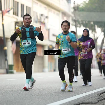 Runner Photo 5873572