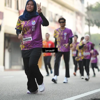 Runner Photo 5873587