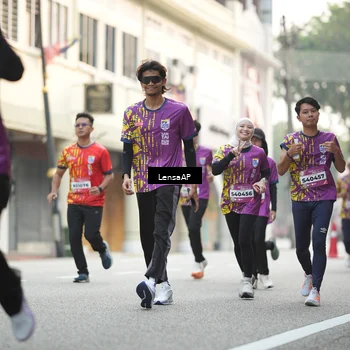 Runner Photo 5873590