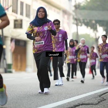 Runner Photo 5873593