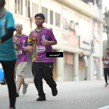 Runner Photo 5873650