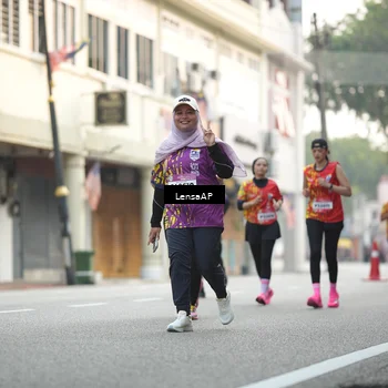 Runner Photo 5873656