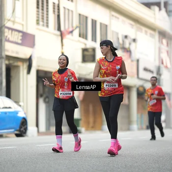 Runner Photo 5873669