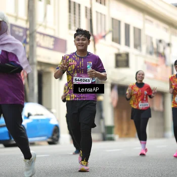 Runner Photo 5873671