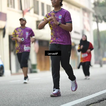 Runner Photo 5873695