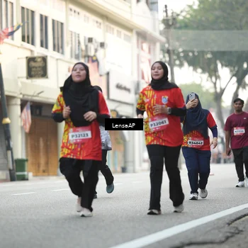 Runner Photo 5873696