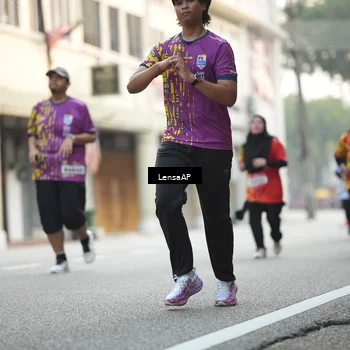Runner Photo 5873725