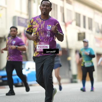 Runner Photo 5873795
