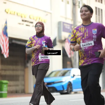 Runner Photo 5873837
