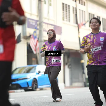 Runner Photo 5873840