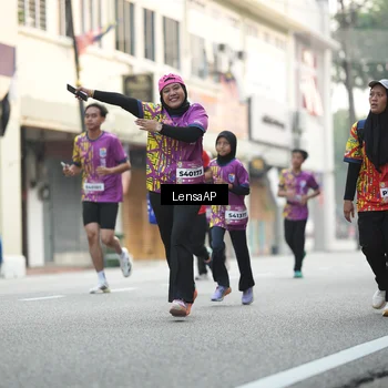 Runner Photo 5873880