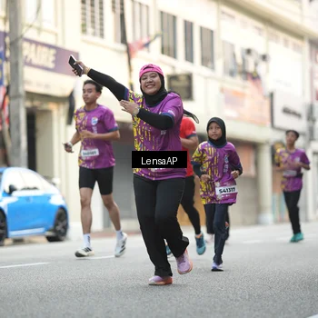 Runner Photo 5873881