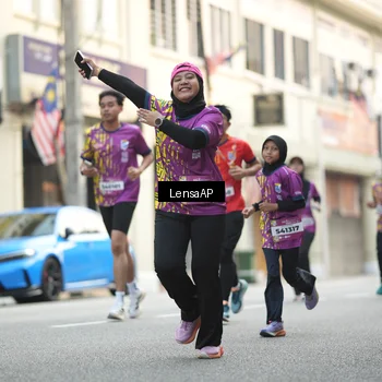 Runner Photo 5873884