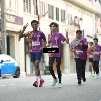 Runner Photo 5873923