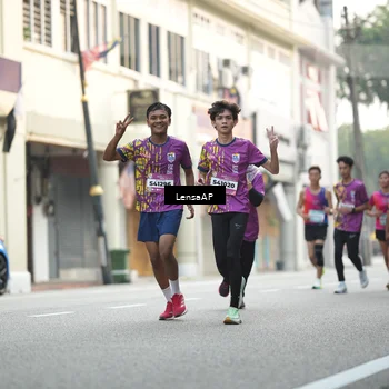 Runner Photo 5873930