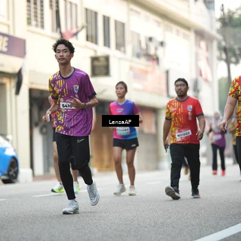 Runner Photo 5873938