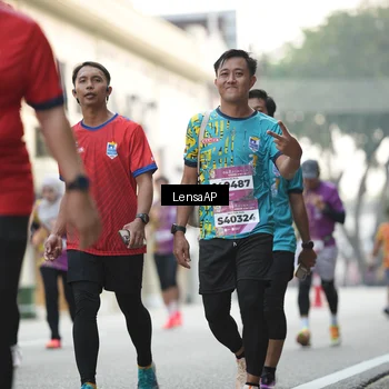 Runner Photo 5873949