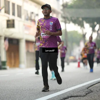 Runner Photo 5873968