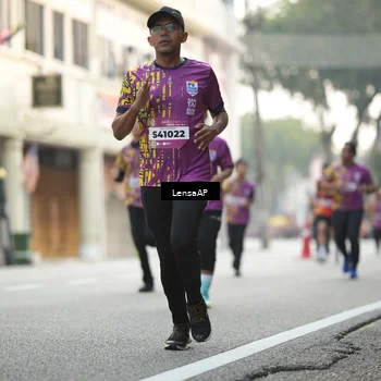 Runner Photo 5873969