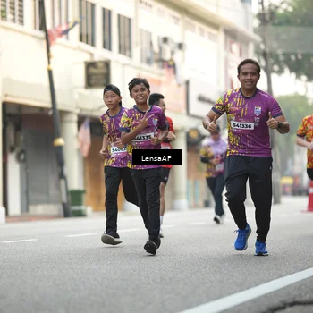 Runner Photo 5873980
