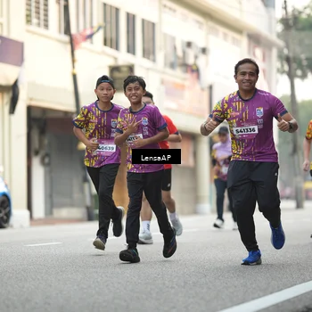 Runner Photo 5873983