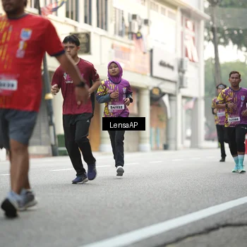 Runner Photo 5873985