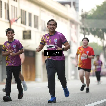 Runner Photo 5873987