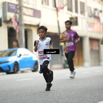 Runner Photo 5873998