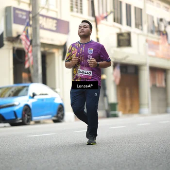 Runner Photo 5874006