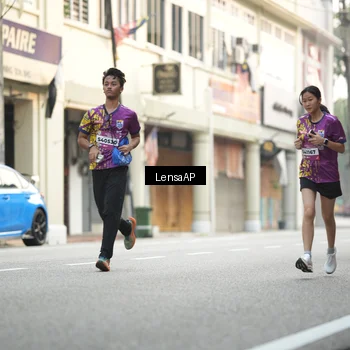 Runner Photo 5874017