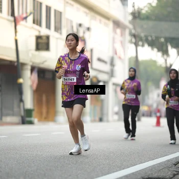 Runner Photo 5874018
