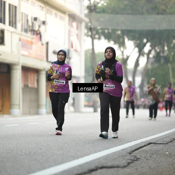 Runner Photo 5874021
