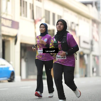 Runner Photo 5874024