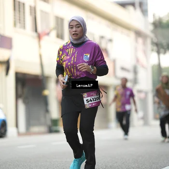 Runner Photo 5874035