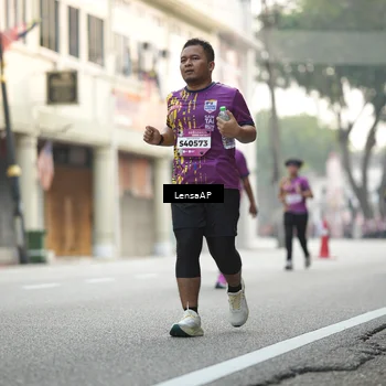 Runner Photo 5874053