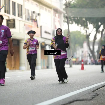 Runner Photo 5874070