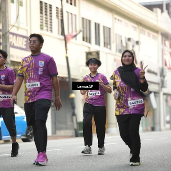 Runner Photo 5874078