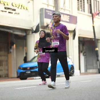 Runner Photo 5874094