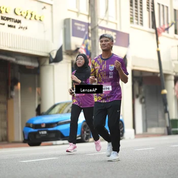 Runner Photo 5874096